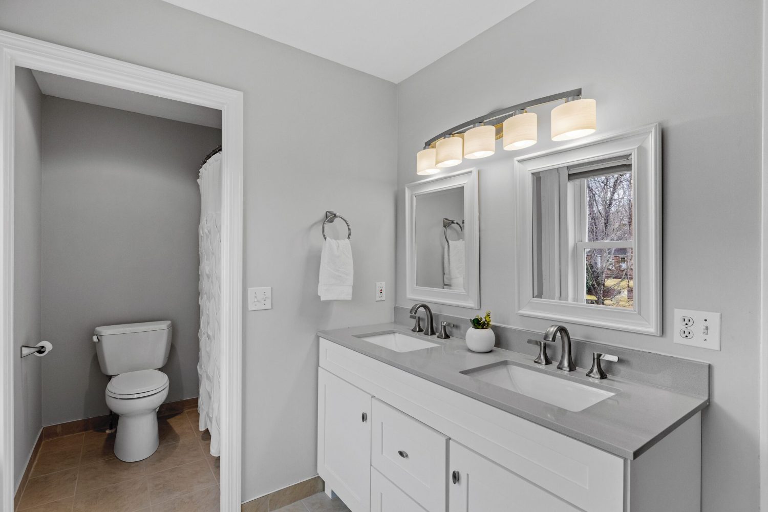 A luxurious modern bathroom and sink design in a house